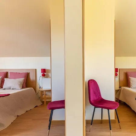 Apartamento Comfortable With Shared Pool In Prazeres, 150 M² Campanário